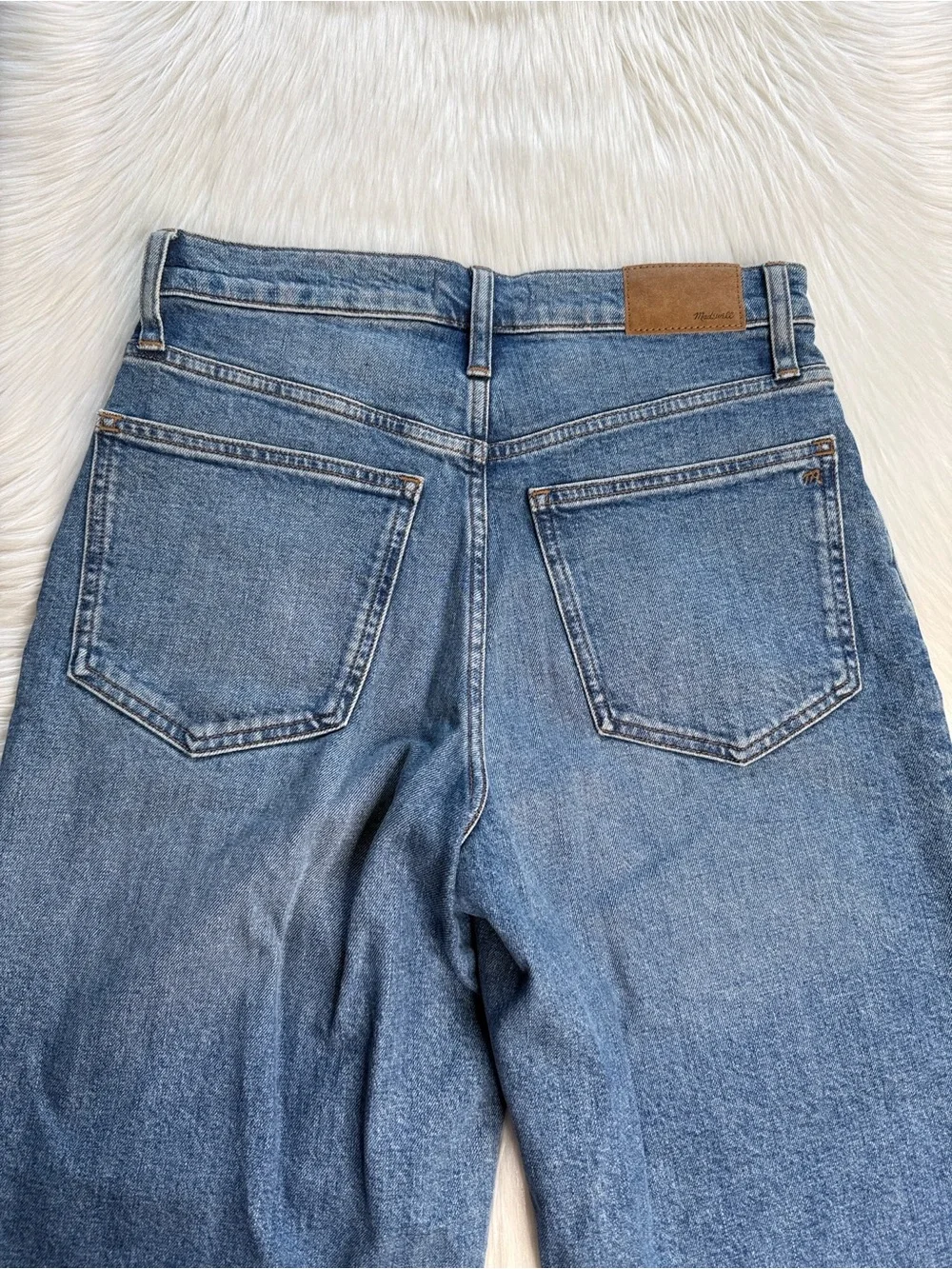 Madewell Perfect Vintage Wide Leg Jeans in Morea Wash - Picture 8 of 9